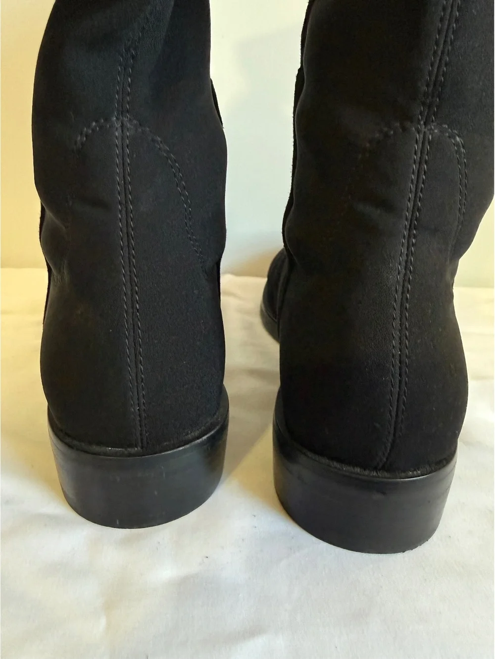 Stuart Weitzman Women’s Black Suede Knee High Boots Size 6 New